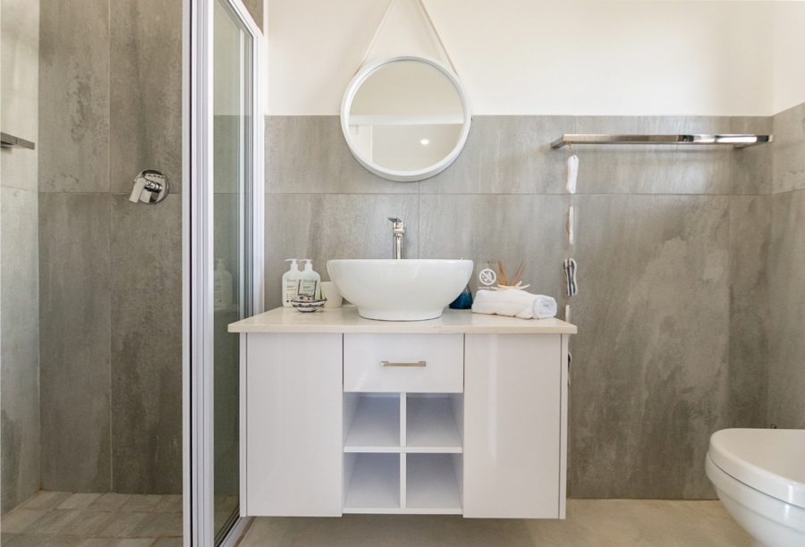 4 Bedroom Property for Sale in Jacobsbaai Western Cape
